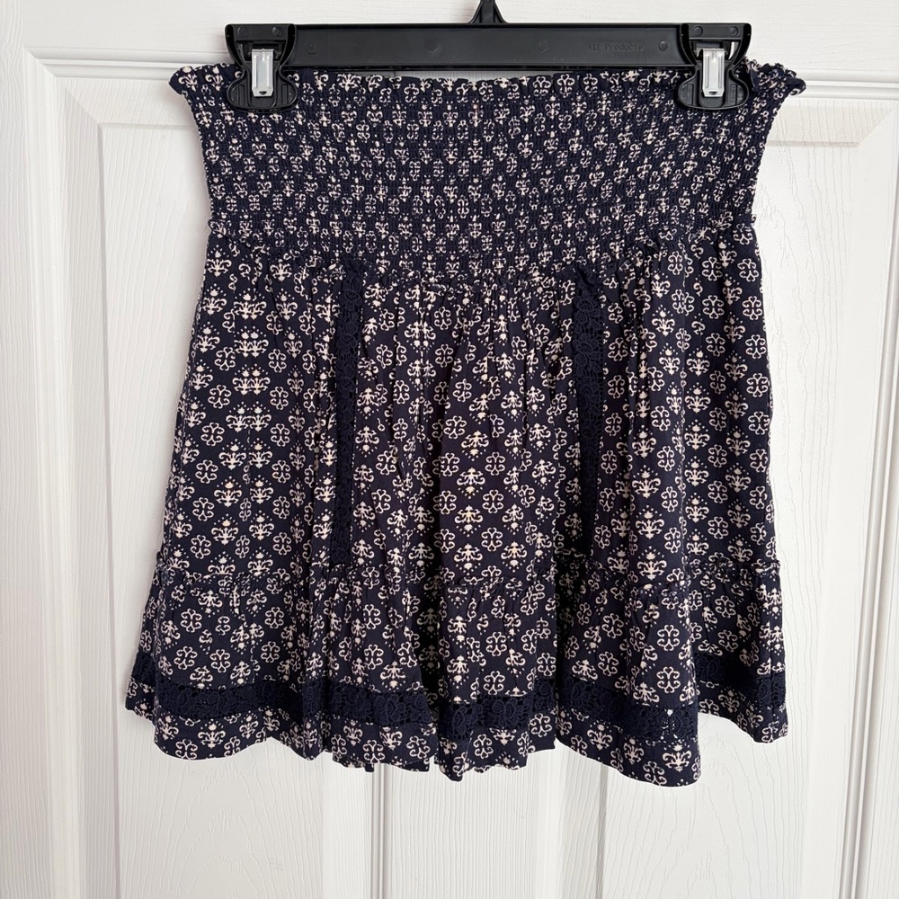 Forever 21 Navy Paisley Skirt